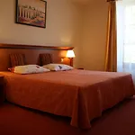 ホテル Communale A L'union 3*