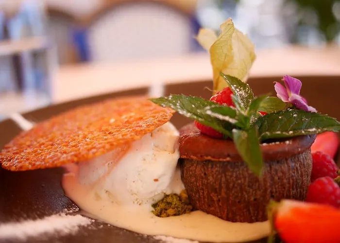 Communale A L'union 호텔 Gilly