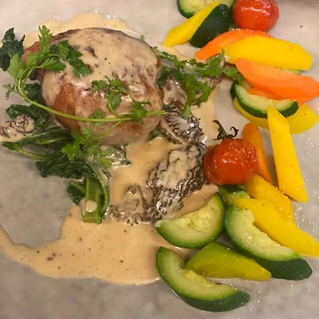 奥伯格康姆纳尔联盟酒店 Gilly